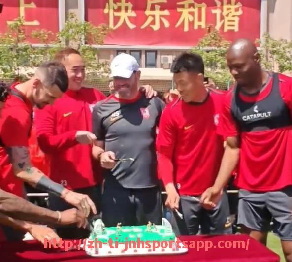 金年会app-世俱杯在各国球迷文化中的地位与情感认同调查